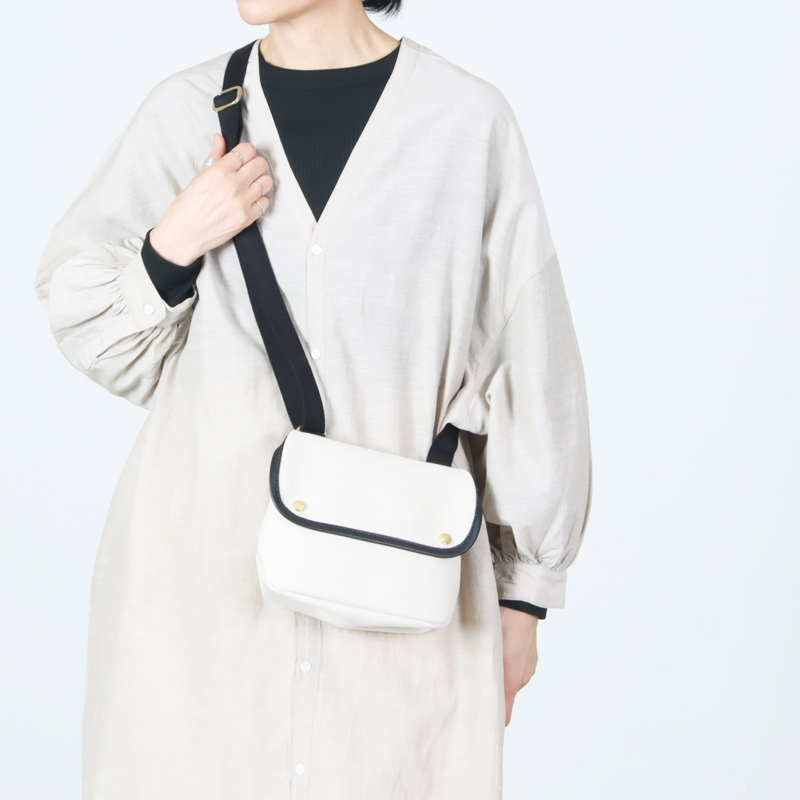 Brady (ブレディ) AVON MINI ショルダーバッグ / エイボンミニ