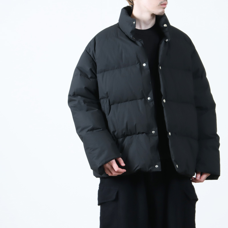 COMOLI (コモリ) コットンナイロン ダウン