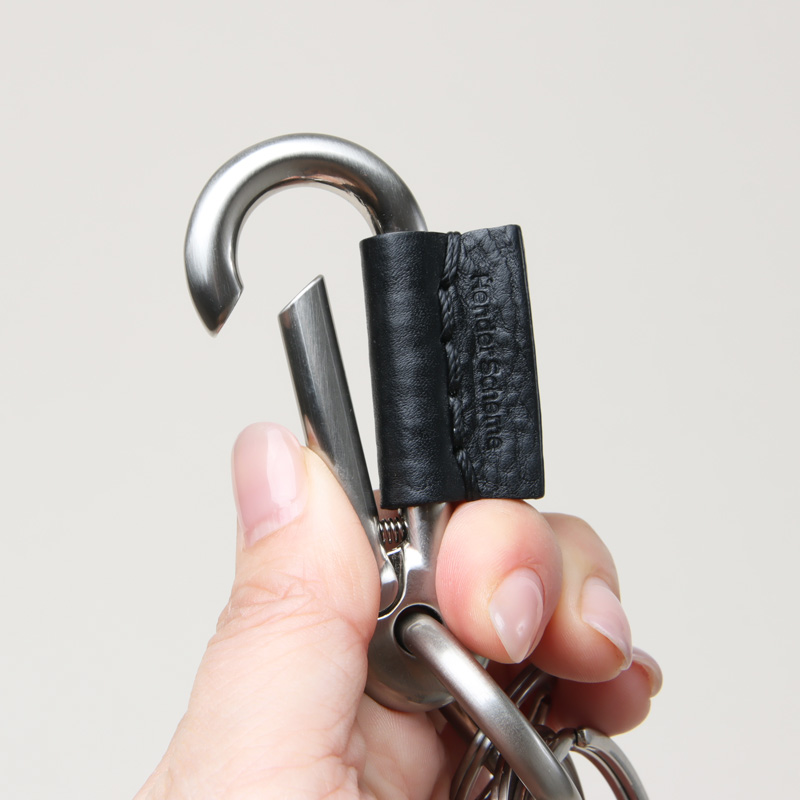 エンダースキーマ レザー キーチェーン カラビナHender scheme Hender