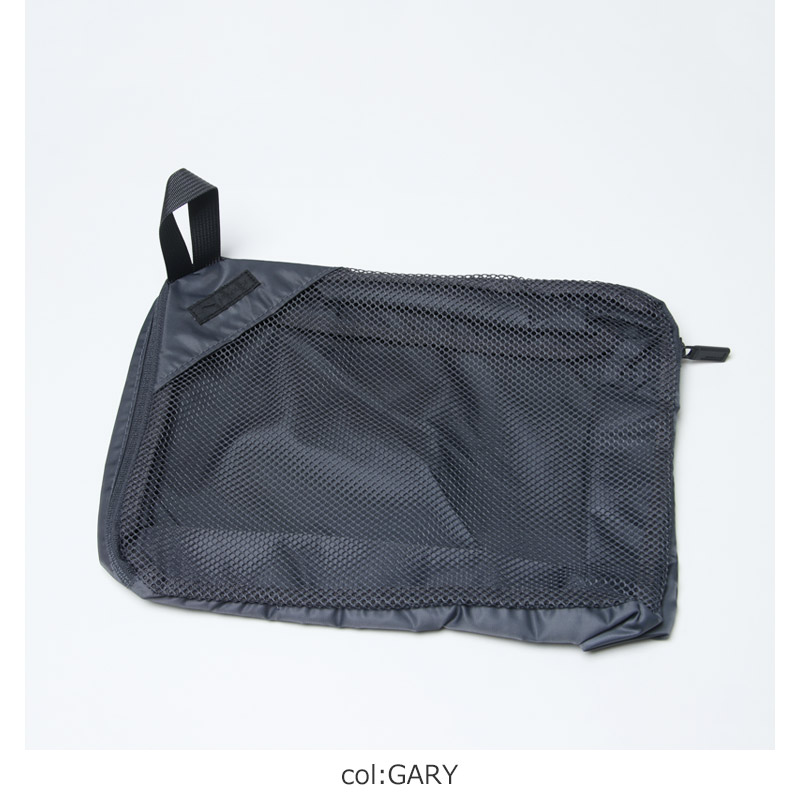 MONOLITH (モノリス) TRAVEL POUCH STANDARD S / トラベルポーチ