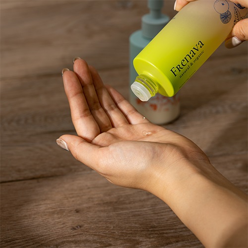 FRENAVA natural&organic】バランシングローション ｜｜Cosme Kitchen