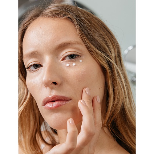 ON THE WILD SIDE】アイバーム ｜｜Cosme Kitchen Webstore(コスメ