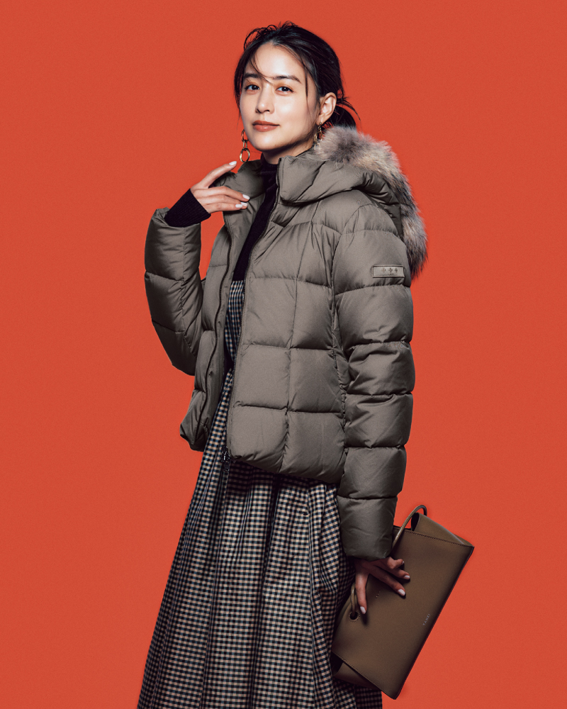 山本美月さんと探す「タトラス」の新名品ダウン6選 | CLASSY.[クラッシィ]