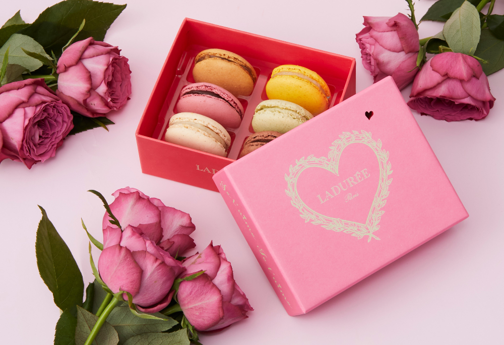 ラデュレ】可愛すぎる！ハートに包まれる2024年バレンタイン