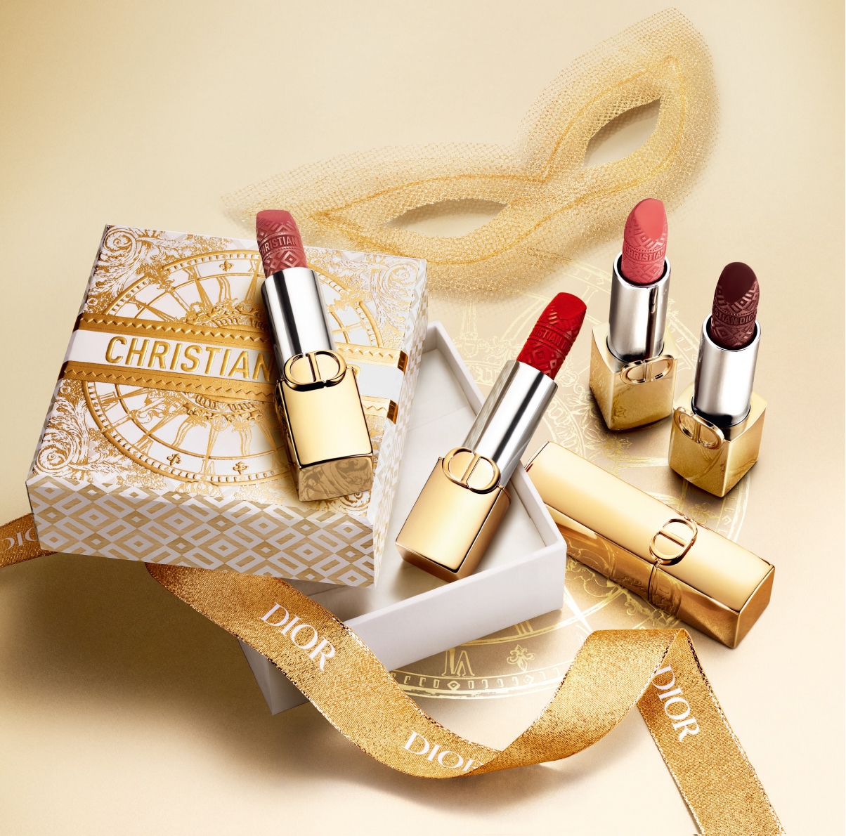 明日発売！】もうクリスマス♡DIORの限定コレクションは舞踏会を想起