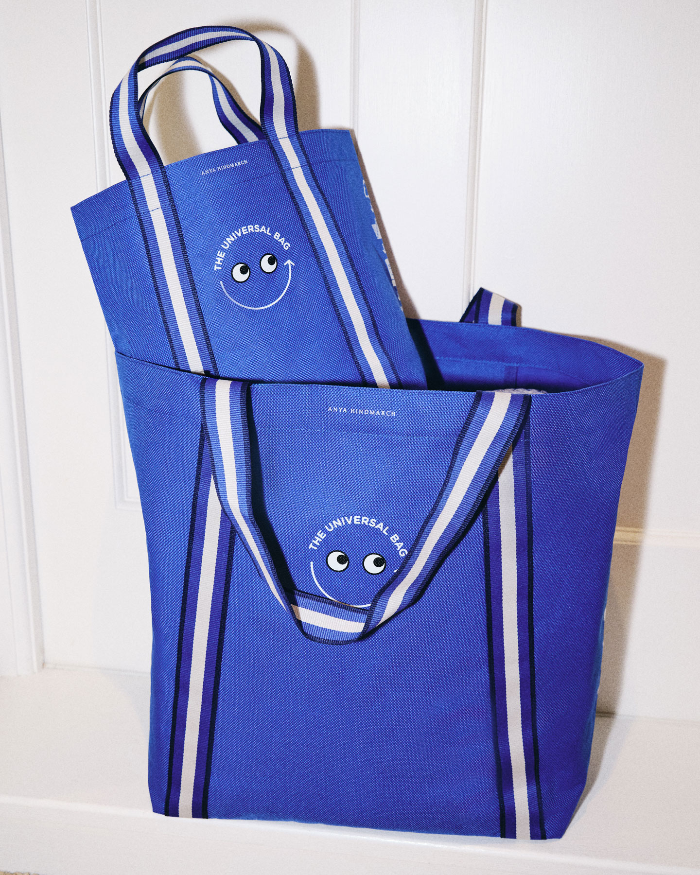 完売必至】アニヤ・ハインドマーチの大人気「The Universal Bag」に