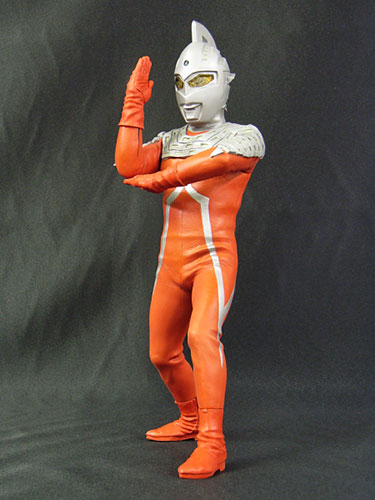 大怪獣シリーズ ウルトラセブン(ワイドショット版) 完成品フィギュア