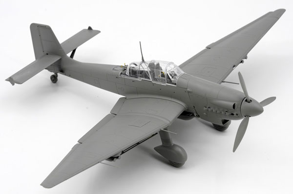 1/35 ユンカース Ju87 D5 スツーカ プラモデル[ボーダーモデル]《在庫
