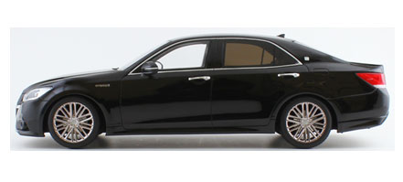 samurai 1/18 トヨタ クラウン ハイブリッド アスリートG(ブラック)[京