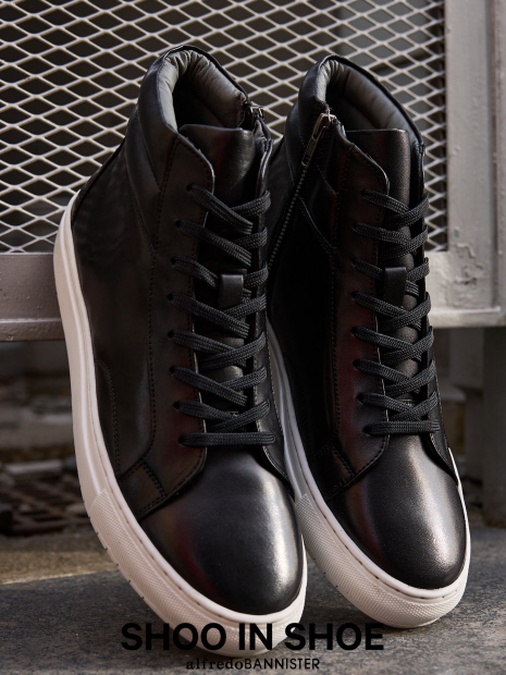 サイドジップ ハイカット レザースニーカー｜alfredoBANNISTER