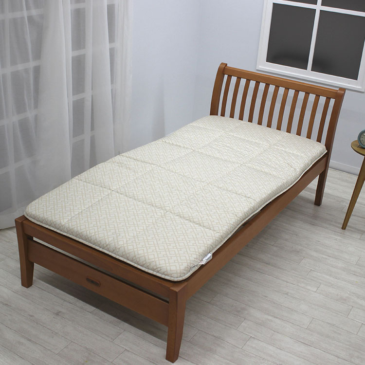 西川 羊毛入敷ふとん(両面使用タイプ) モルート | イオンスタイル