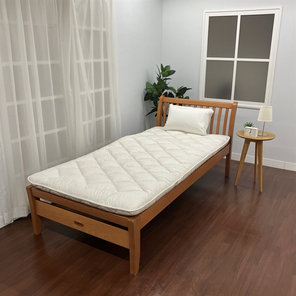 西川の羊毛入り敷ふとん 腰部分しっかり軽量タイプ | イオンスタイル