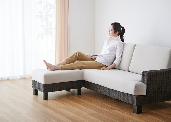 シン・ソファ オットマンv02 (ラタン) ～幅650mm・奥行450mm・使い勝手