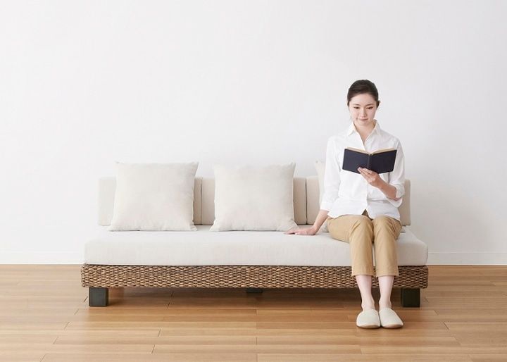 ケイ・ローソファ ベンチ (ヒヤシンス)・2人・3人掛け～床に近い暮らし