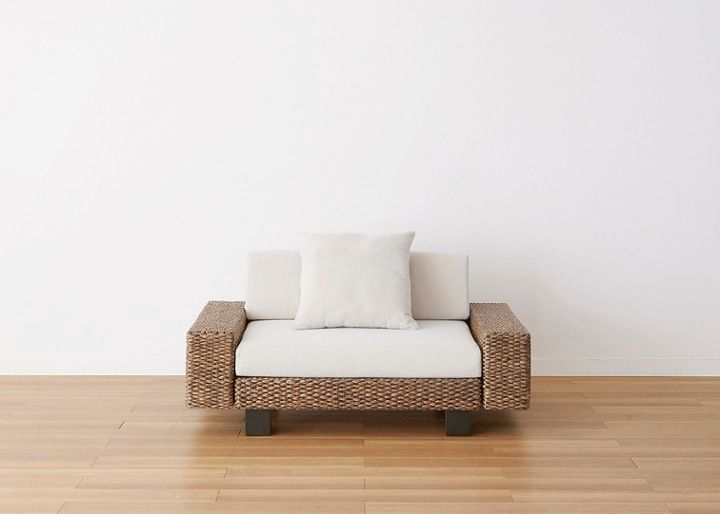 ケイ・ローソファ (ヒヤシンス)・2人掛け・3人掛け～床に近い暮らし