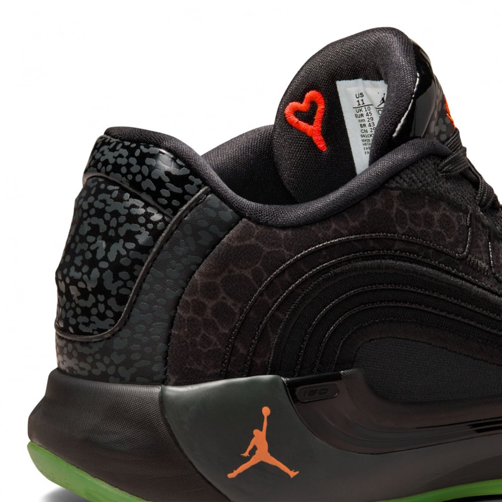 ジョーダン Luka 4 PF ルカ 4 PF IO0203-001 ルカ・ドンチッチ