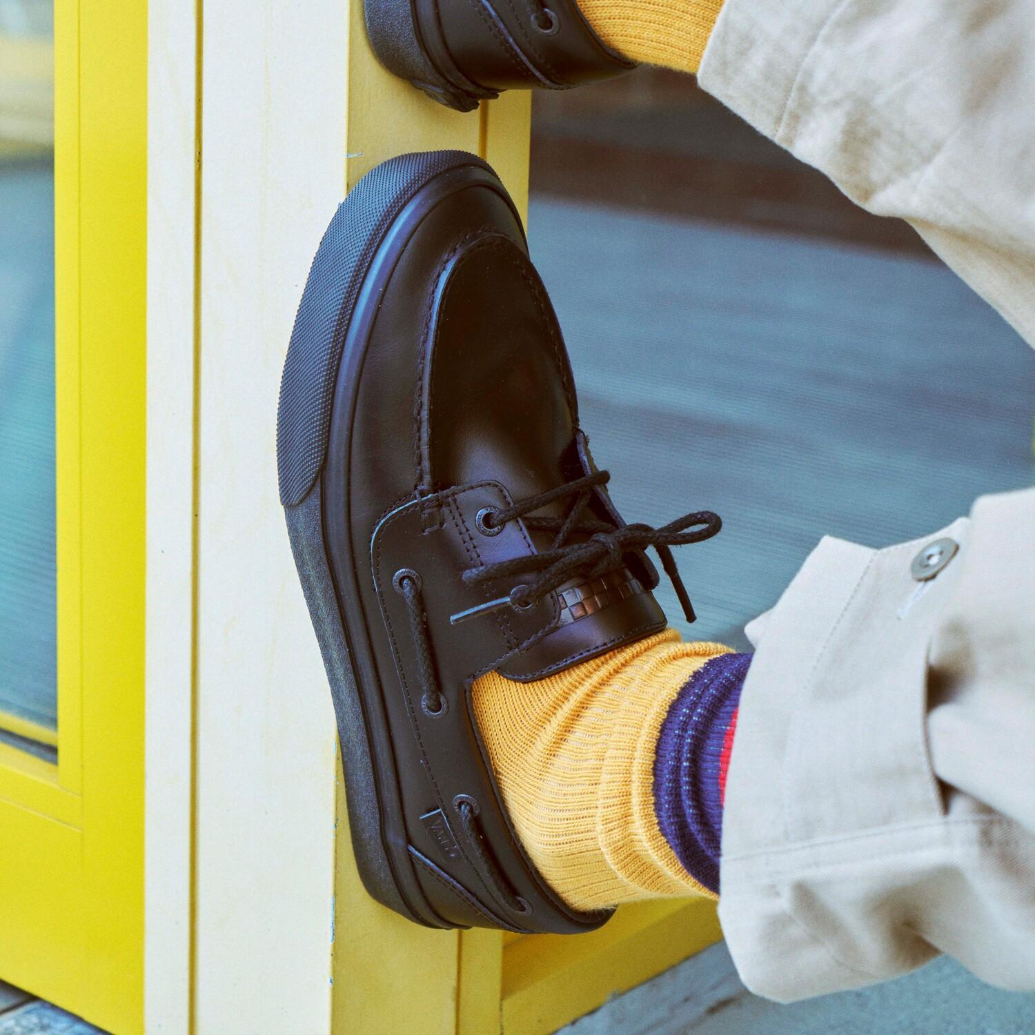 VANS】 ヴァンズ 2 EYELET 2アイレット V176CF BLACK/BLACK | ABC-MART