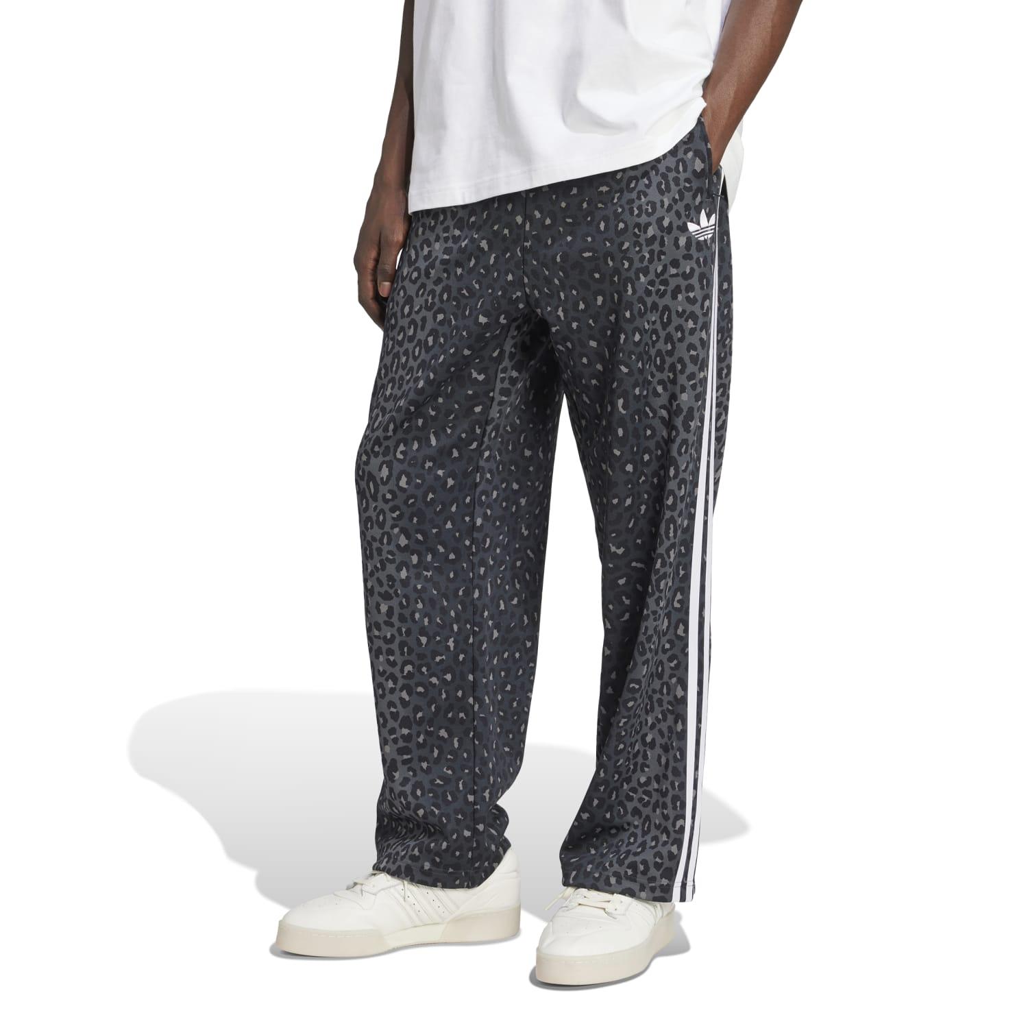 adidas】 アディダス U LEO TP ロングパンツ JV7582 ABC-MART限定