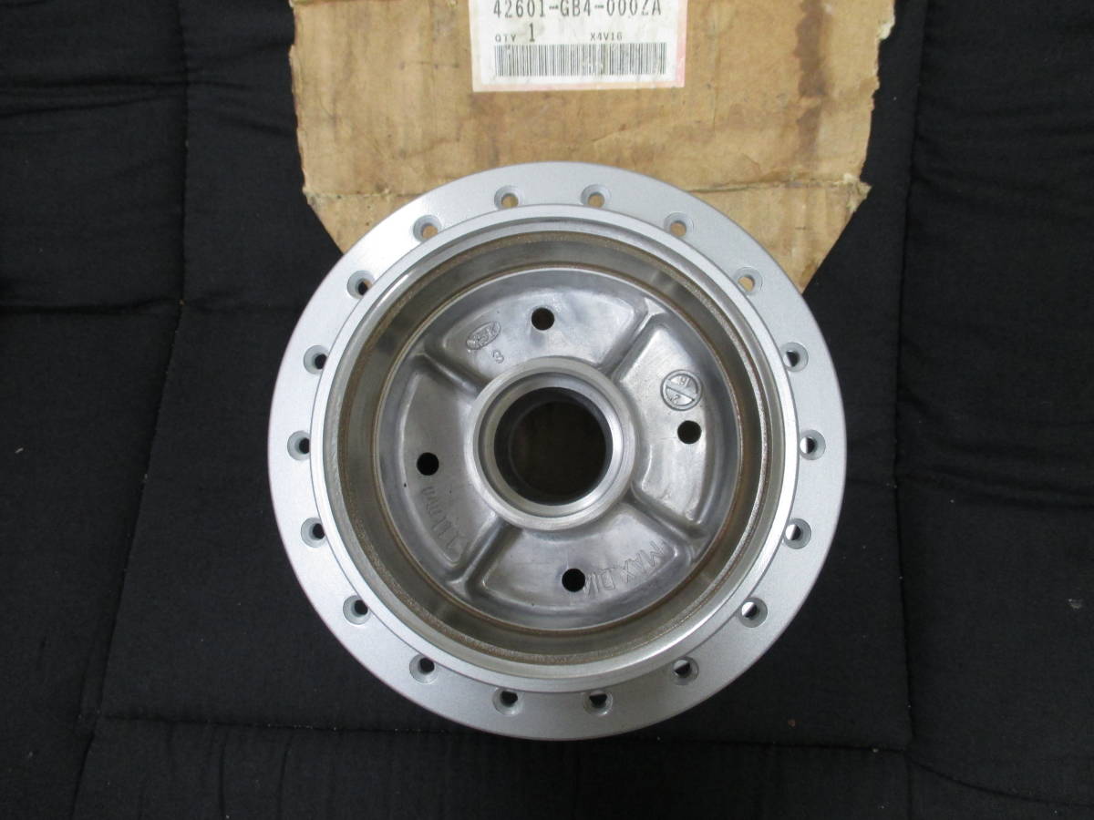 AA01 .カブ プレスカブ リヤハブ 42601-GBJ-740 AA01 .カブ プレスカブ