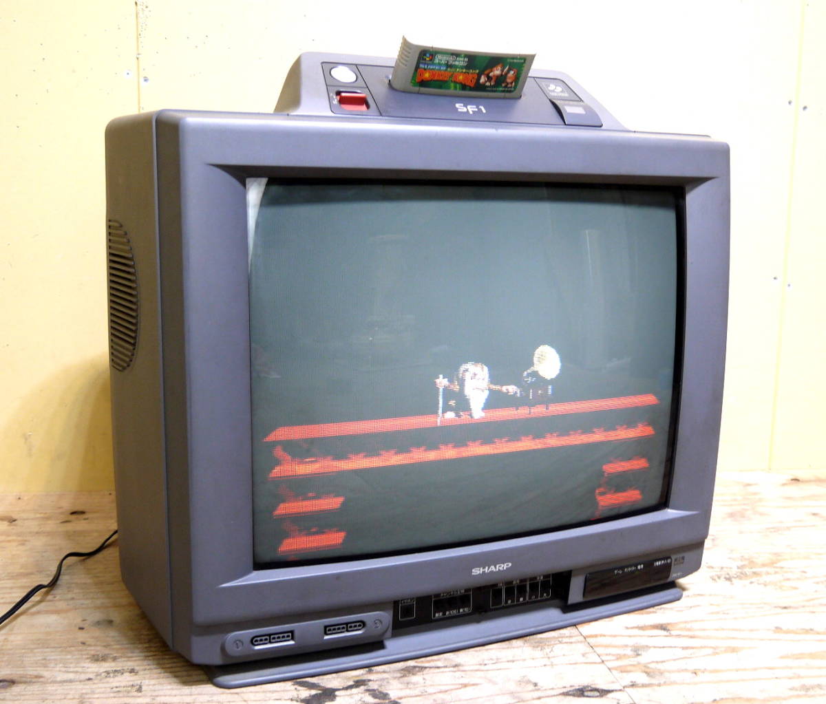 t*す様 シャープ スーパーファミコン内蔵テレビ 14G-SF1 希少