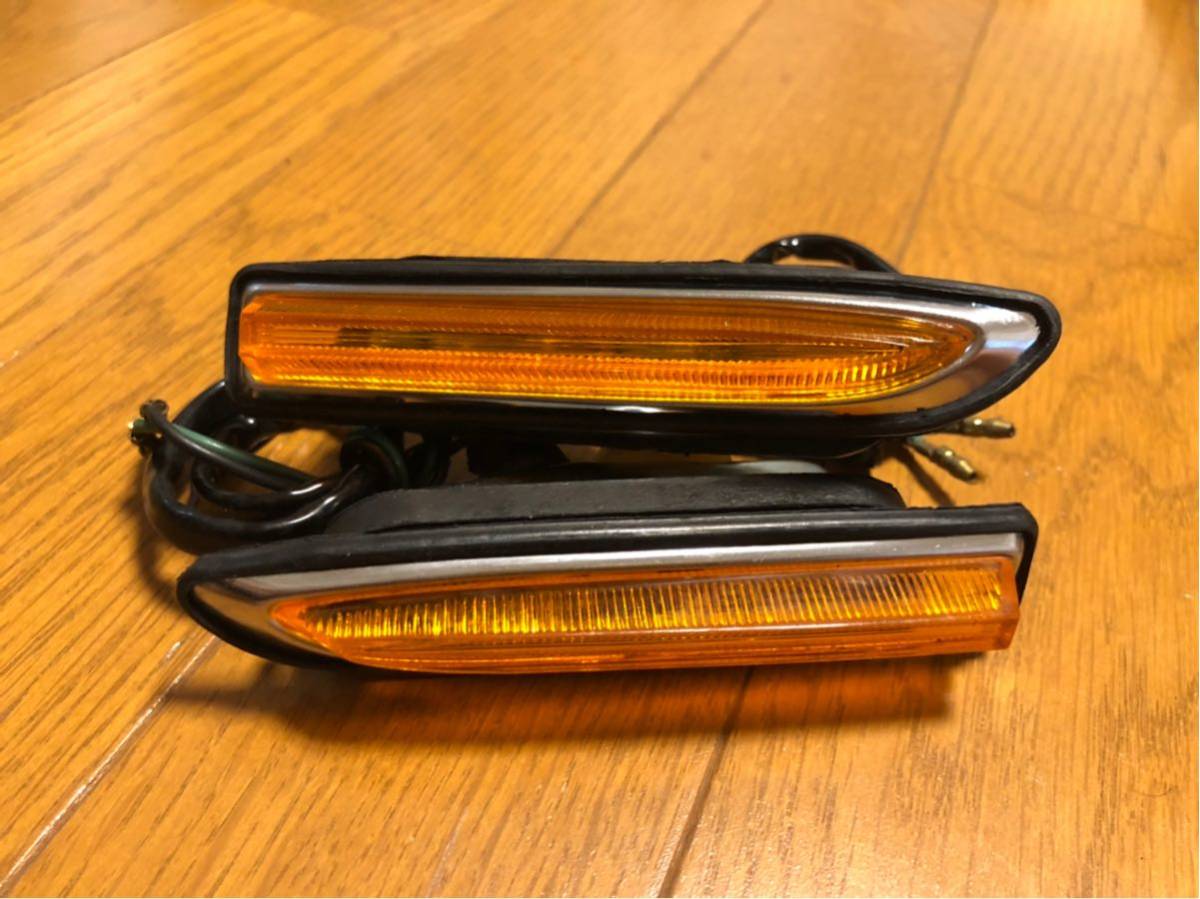 希少!! 510 ブルーバード 前期用 フロントウインカーレンズ ダットサン