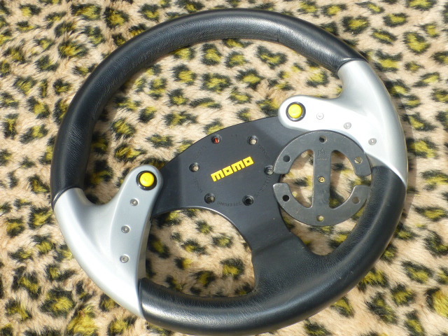 絶版稀少】momoステアリング F1 CONCEPT スパイダー【350mm】 希少