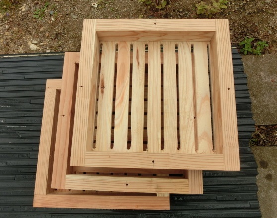 日本蜜蜂重箱式巣箱のスノコ！五枚セット！送料無料！ 日本蜜蜂重箱式