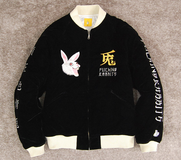 FR2 スタジャン 黒/白 ウサギ刺繍 FR2 スタジャン 黒/白 ウサギ刺繍