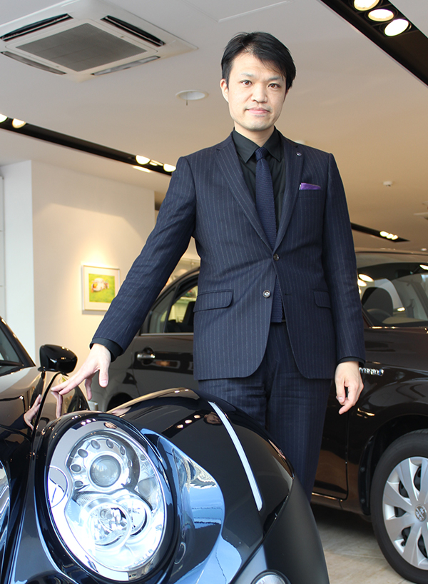 ロックスターとオロチを作った異才のデザイナー赤裸々告白「捨て猫を