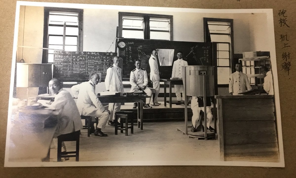 祖父の遺品を整理したら「歴史的な価値」がある写真が多数見つかる