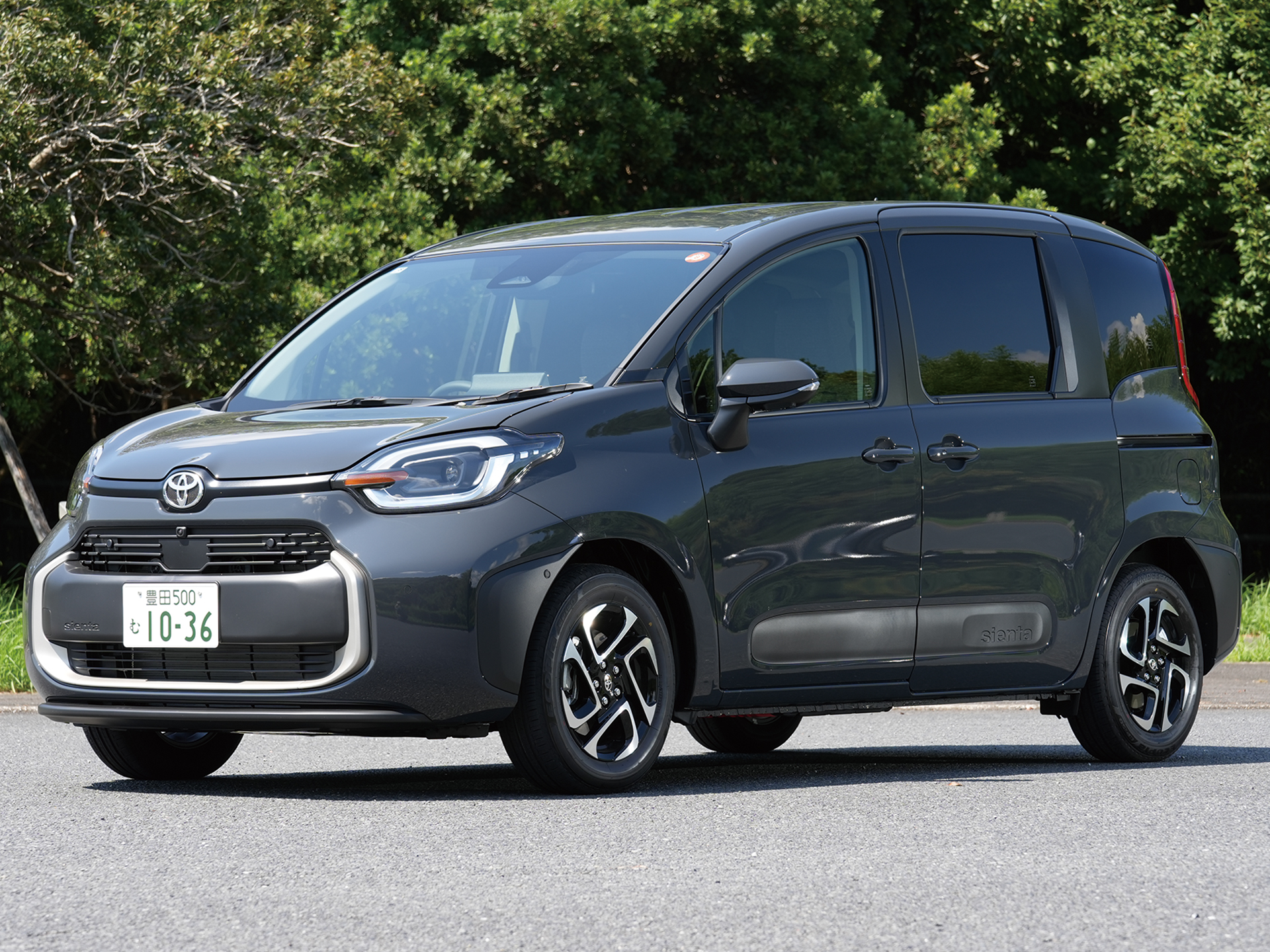 トヨタ シエンタ ハイブリッドG LEDライト Bカメラ 地デジの中古