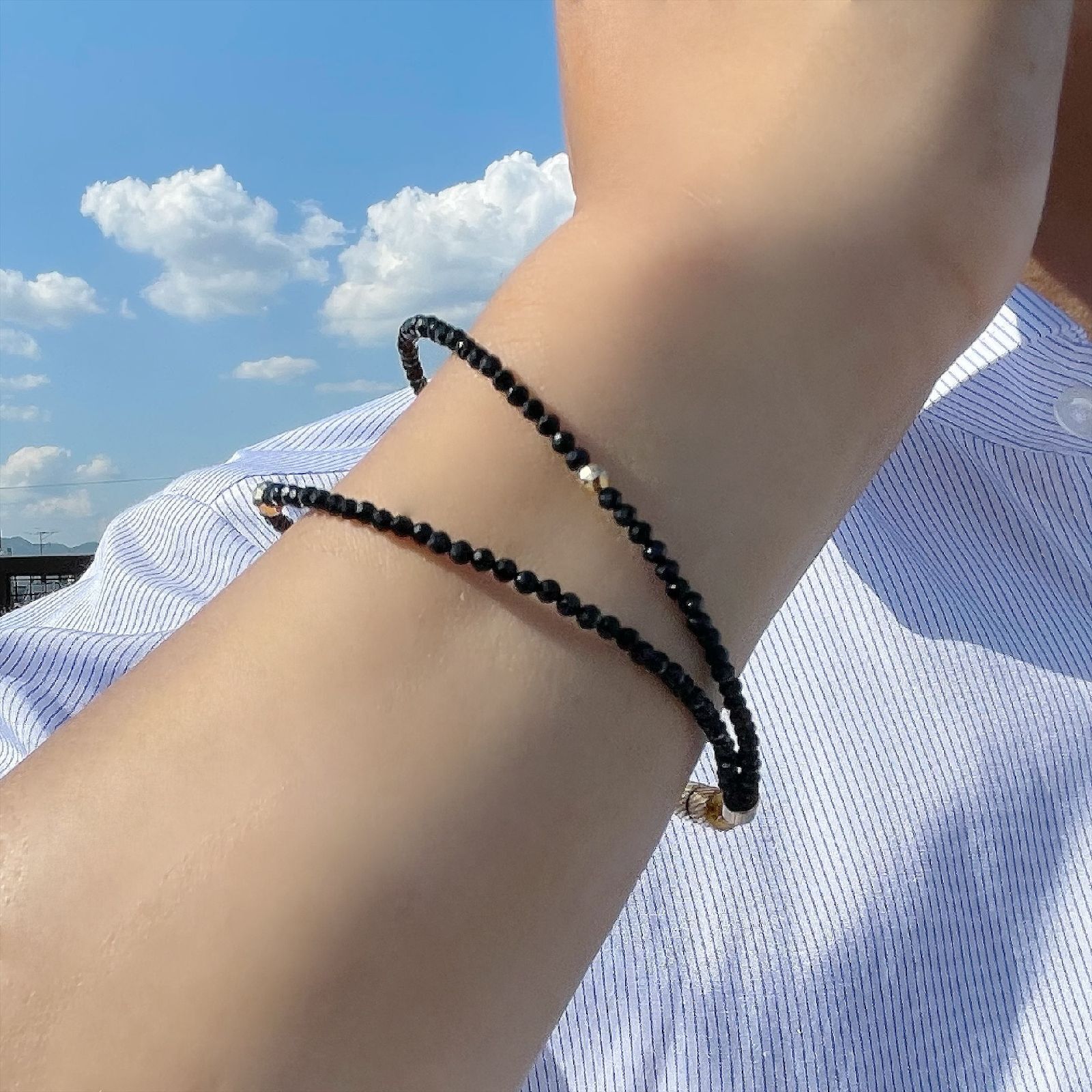 数量限定価格！！］ K18×天然石2連ブレスレット ダイヤカットオニキス