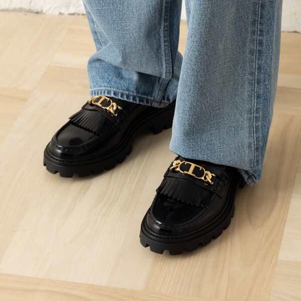 トッズ ローファー オックスフォード フリンジ ブラック レディース