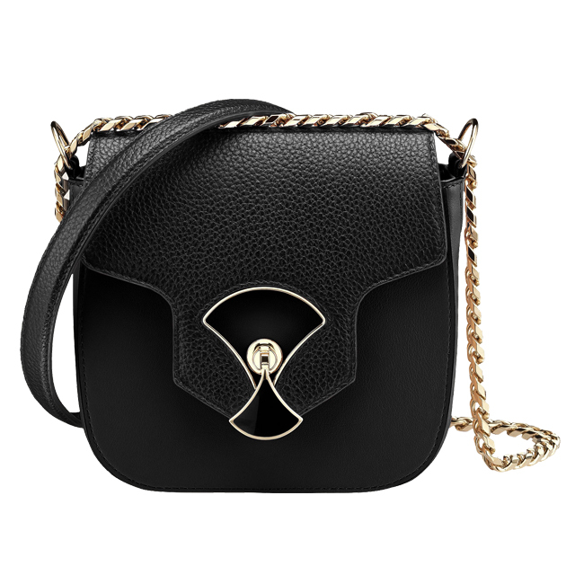 ブルガリ BVLGARI ディーヴァドリーム 斜めがけバッグ 斜め掛け