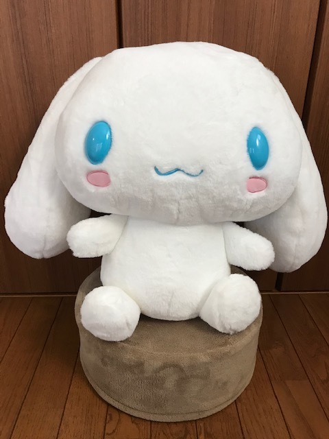 新商品 数量限定特典 UFOバルーン付き ビッグサイズのシナモロール。ほ