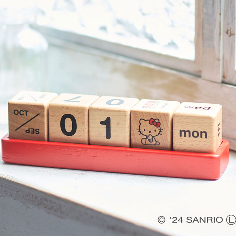 ハローキティカレンダー レッド | 誕生日プレゼント 雑貨 小物 おとな