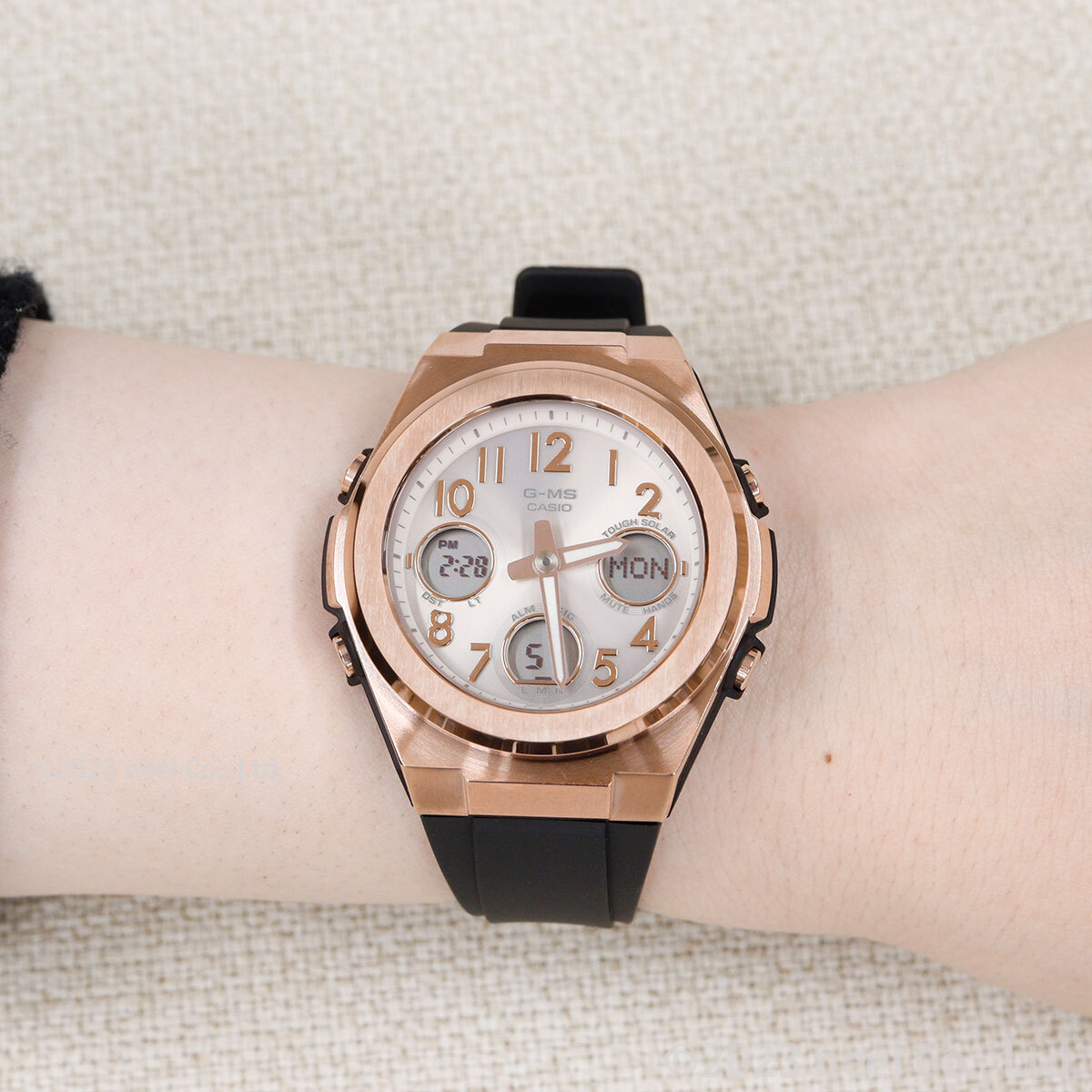 いちご大福 CASIO BABY-G 電波 ソーラー +マイケル・コース BABY-G | CASIO