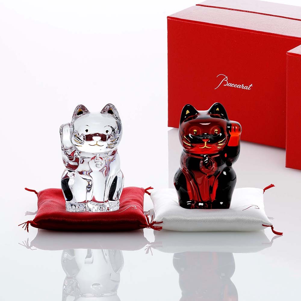Baccarat バカラ まねき猫 レッド＆クリア Sサイズ・紅白座布団付き 名
