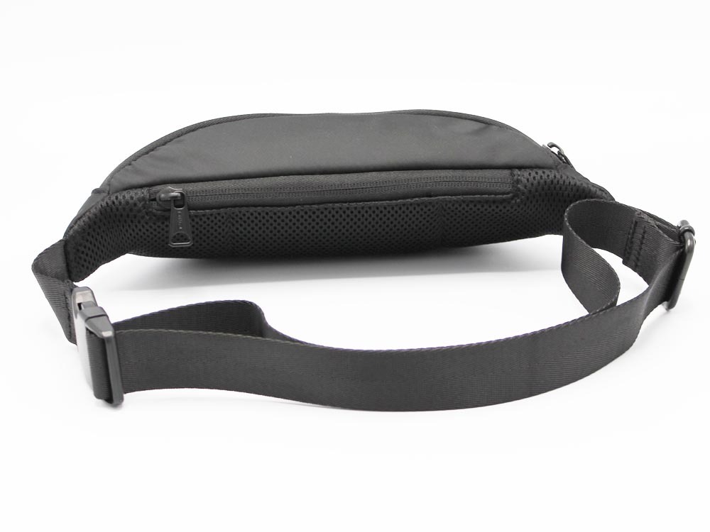 ディーゼル DIESEL ボディバッグ X09554 P5480 T8013 ブラック