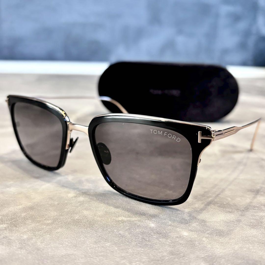 正規品 】 TOM FORDトムフォード TF831 01K (FT831) ブラック メガネ