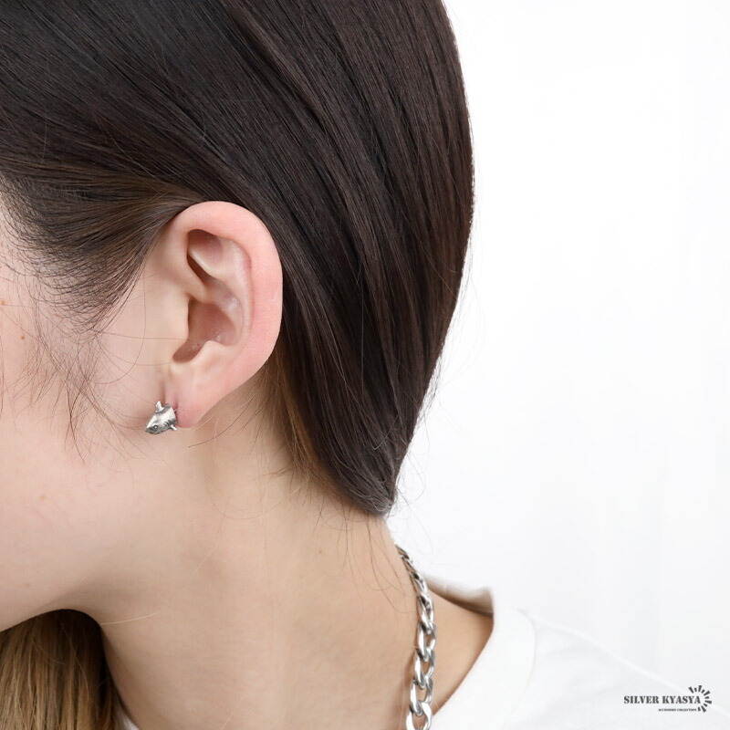 シルバー925 スタッドピアス サメ 鮫 シャーク アニマル S925 金属