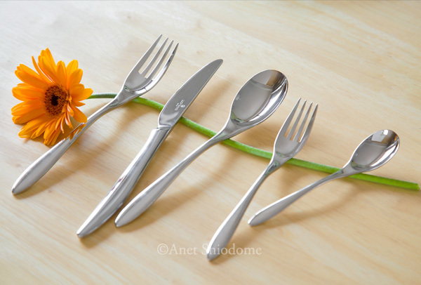 国産カトラリーのトップブランドラッキーウッド マリール ディナー