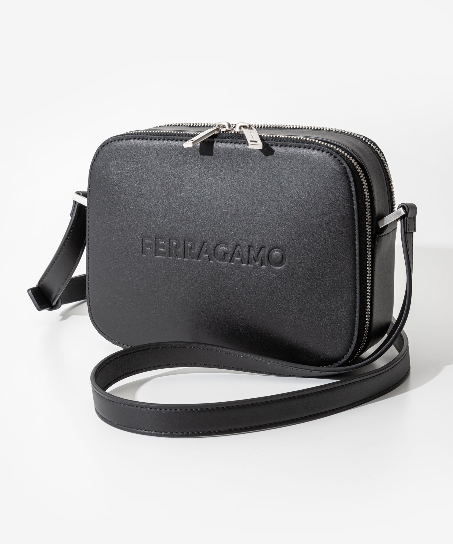 サルヴァトーレ フェラガモ Salvatore Ferragamo ショルダーバッグ