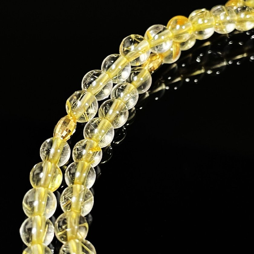キラキラ輝くルチルと K18が最高］4ミリ ゴールドルチル K18ビーズ
