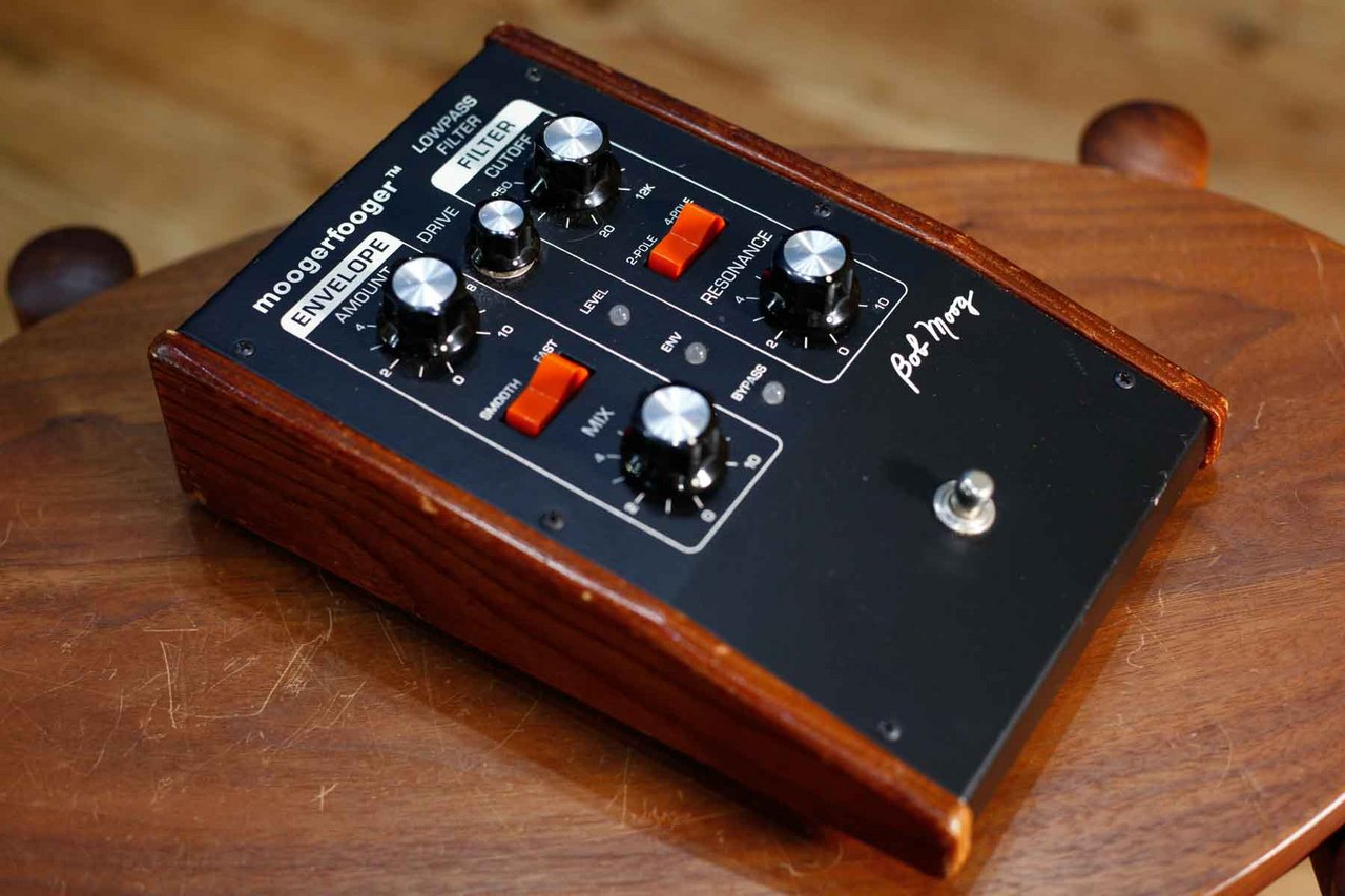 MoogerFooger MF-101 Lowpass Filter / 純正アダプター付属【USED