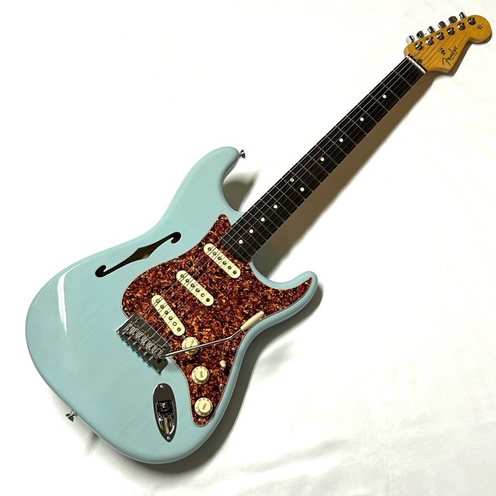 Fender AMERICAN PROFESSIONAL II STRATOCASTER THINLINE Transparent