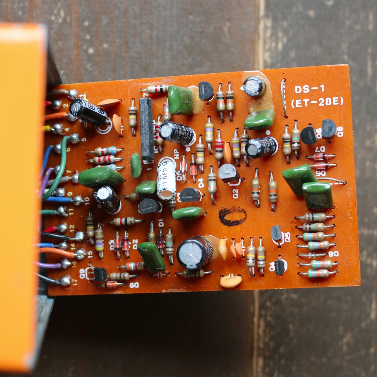 BOSS DS-1 Distortion #059200 1981年製（ビンテージ/送料無料）【楽器