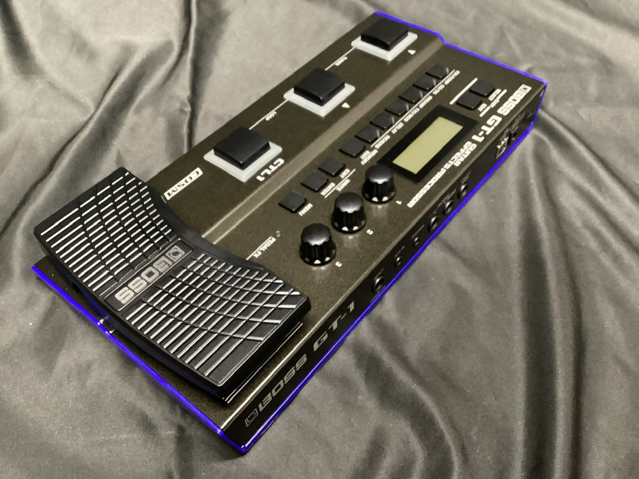 BOSS GT-1 Guitar Effects Processor (ボス GT1 ギター マルチ