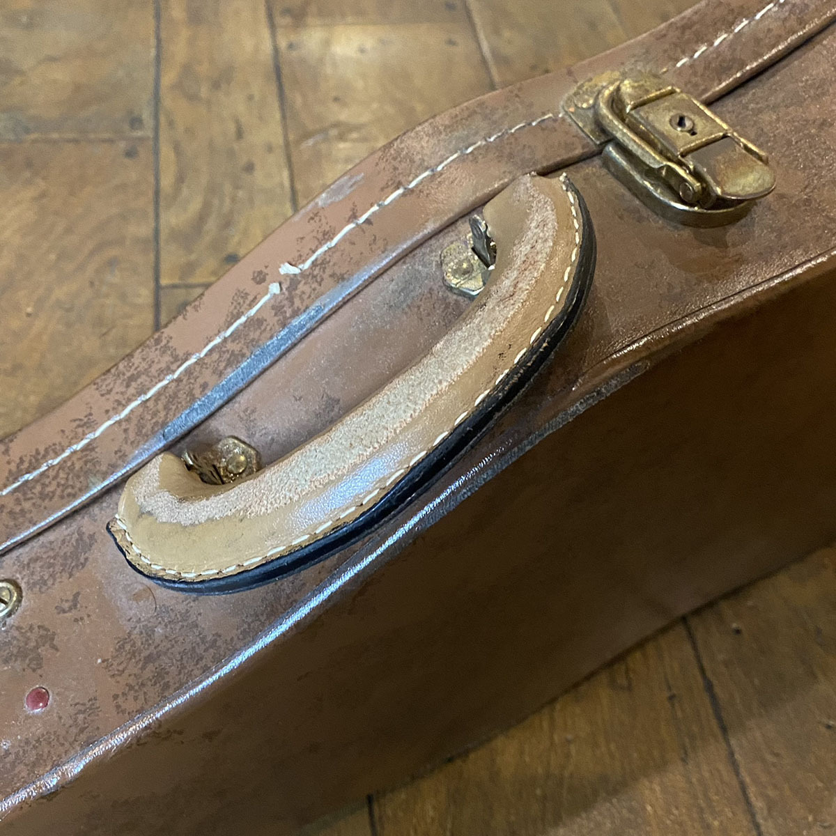 Gibson Custom Shop Historic Replica Les Paul Case Hand Aged（中古