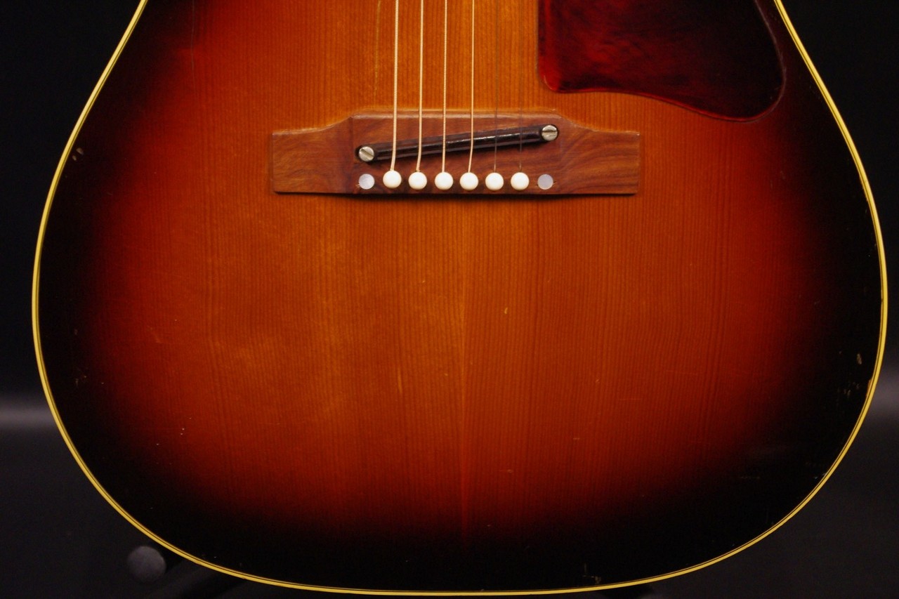 Gibson B-25（ビンテージ）【楽器検索デジマート】